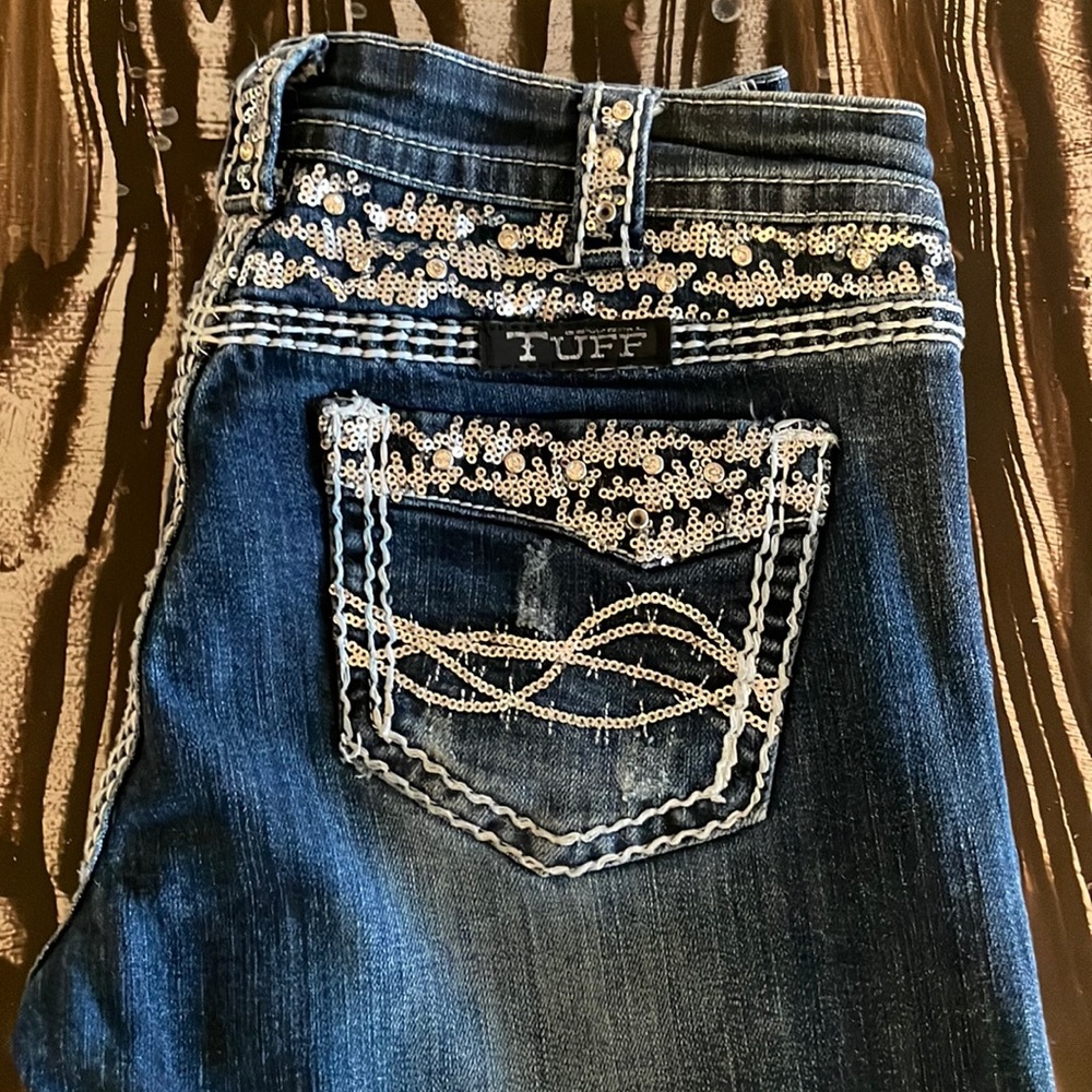 Cowgirl Tuff size 27x35
